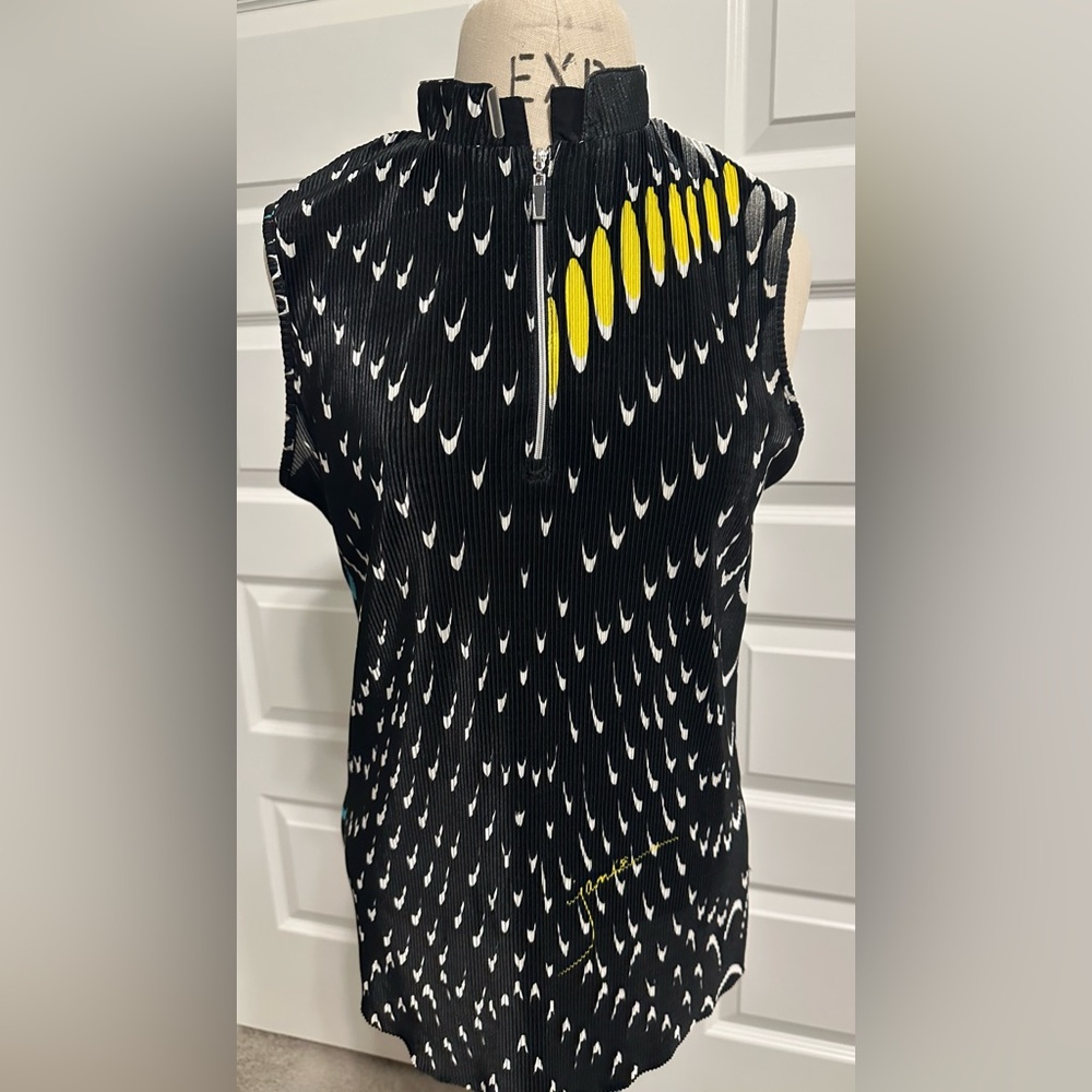 Jamie Sadock Black and White Ribbed Sleeveless Golf Shirt